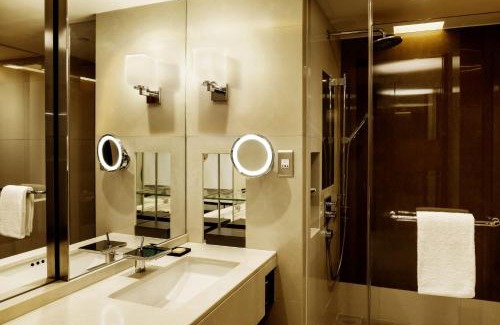 Tsim Sha Tsui Hotel | Hyatt Regency Hong Kong Tsim Sha Tsui