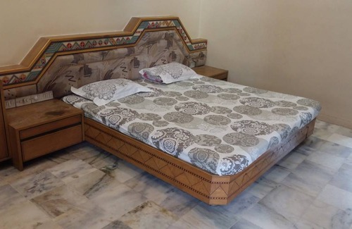 Ahmedabad Resort | Private room ∙ 4 guests