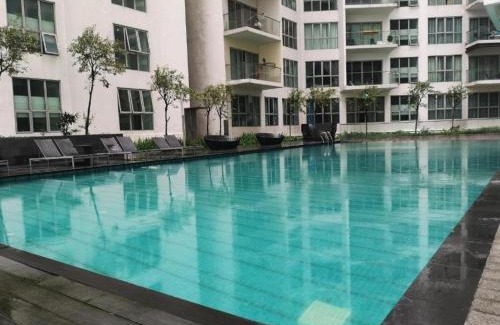 Chow Kit Hostel | Infinity Pool Hostel