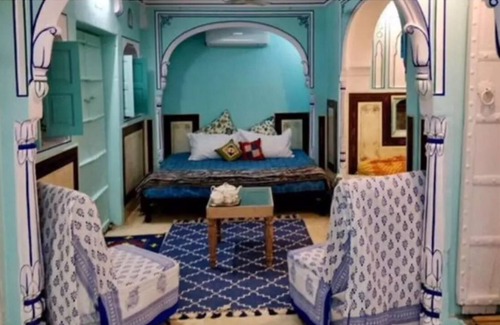 Pink City Apartment | JAIPUR HAVELI-Triple Room