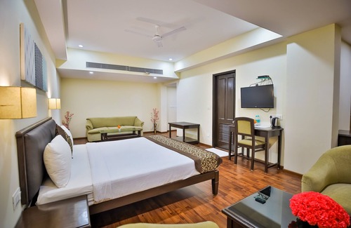 Pajifond Hotel | Jyoti Plaza Madgaon Goa