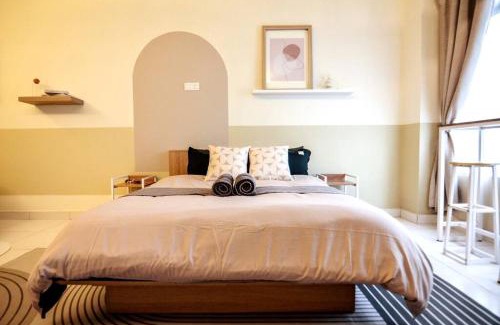 Damansara Perdana Apartment | KL Art Nouveau Suite, MRT, Free Parking, Self Check In