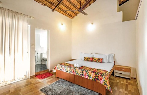 Candolim Apartment | Lavish Studio with a pool, near Candolim Beach