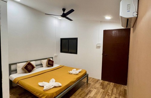 Anjuna Hotel | Lost Paradise A Social Hostel