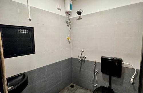 Anjuna Hotel | Lost Paradise A Social Hostel