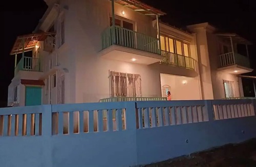 Sernabatim Apartment | Lovely double room with a balconyn