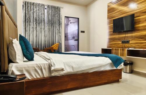Vallabh Vidhyanagar Hotel | Marco luxury hotel