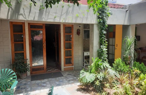 Malviya Nagar House | Motel ∙ 8 guests