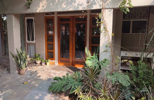 Malviya Nagar House | Motel ∙ 8 guests