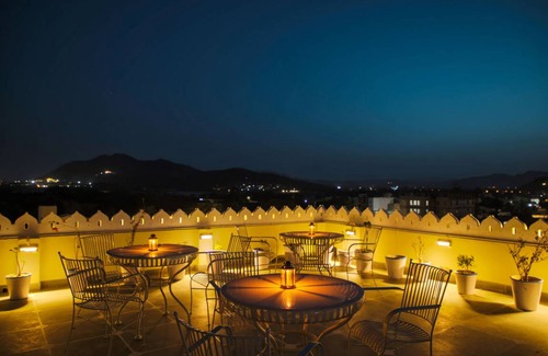 Shavri Colony House | Motel ∙ 8 guests