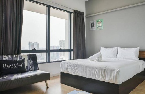 Subang Jaya Apartment | 650 m² Apartment ∙ 2 bedrooms ∙ 4 guests
