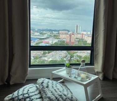 Bandar Sunway Apartment | NEW Sunway Greenfield Home 2-6pax 5mins to Sunway Pyramid