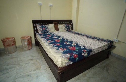 Tonk Road Hotel | Om Trance Homestay