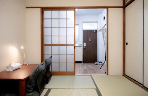 Higashiyodogawa Apartment | Osaka U-Shuku