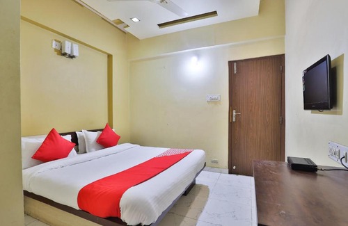 Gandhinagar Hotel | OYO 27689 Hotel Haveli Inn