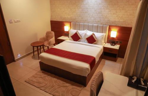 Khattalwada Hotel | PASSIONS HOTEL EDATHUA - Alappuzha