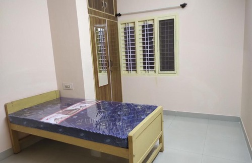Agara House | Paz Avasa for Women Travellers