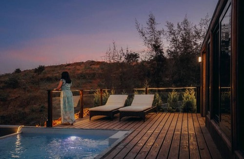 Kadadhe Condo | Petite Paradise Carat 2 By Ebony Stays – Chic 2BHK Luxury Villa in Lonavala