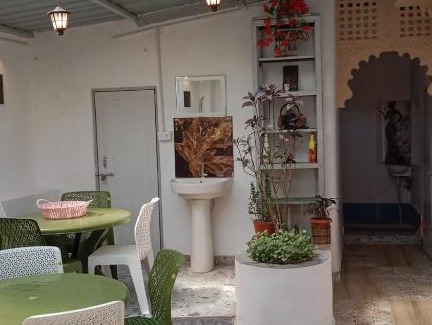 Udaipur City Centre Hostel | Pranam Dormitory