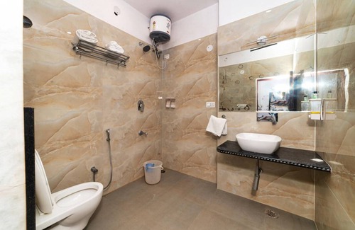 Lake Swaroop Sagar Resort | Private room ∙ 2 guests