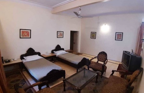Panch Batti Resort | Private room ∙ 4 guests