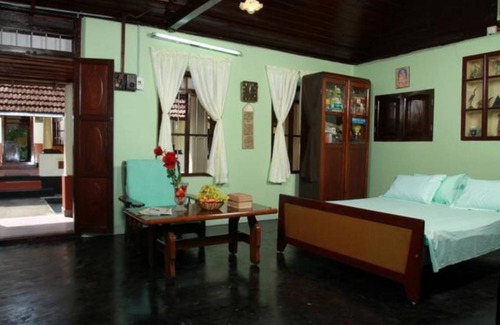 Alappuzha Resort | Private room ∙ 5 guests
