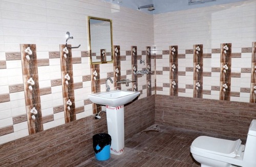 Ludhiana Resort | Private room ∙ 2 guests
