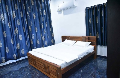 Thanjavur Hotel | Ramchitras Home Stay