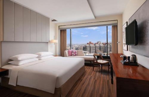 Ahmedabad Hotel | Renaissance Ahmedabad Hotel