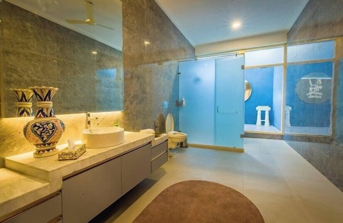 Jaipur Hotel | Rose Amer