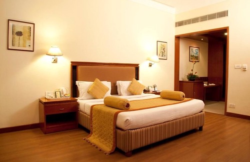Madurai Main Hotel | Royal Court