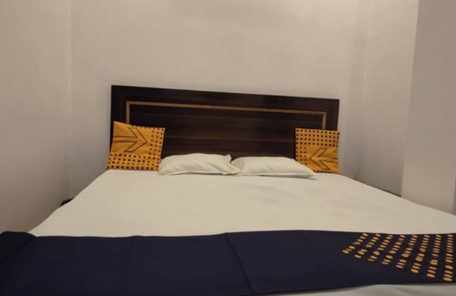 Allahabad Hotel | Royal Kashi Lodge