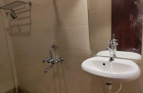 Jhargram Hostel | Salboni Retreat