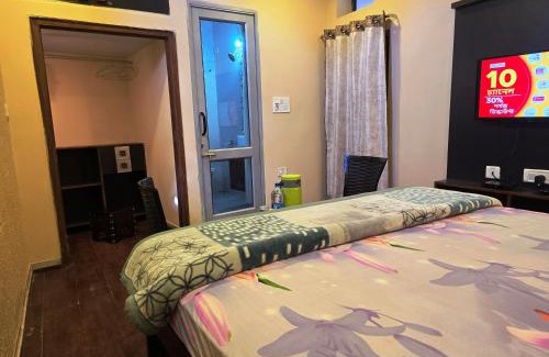 Mount Abu House | Shaleen Elegance Homestay Nakki Lake 400 meters