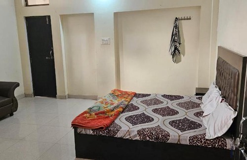 Marhi Hostel | Shivam hotel rewa and janmasa