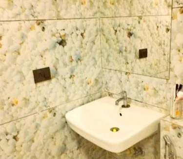 Rajpipla Hotel | Sky Hotel