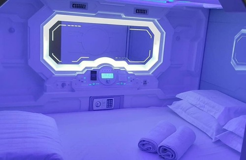Sri Petaling Hostel | SkyCity Capsule Hostel