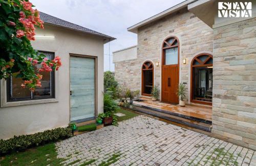 Jaipur Villa | StayVista at Rustic Roots with Bonfire, Lawn