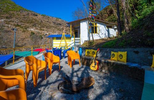 Mussoorie Hostel | The Hosteller Mussoorie By the Streamside, Kempty