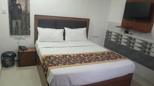 Ahmedabad Hotel | The Lavish Stay