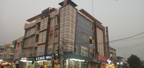 Malviya Nagar Hotel | The Moody Moon Hotel