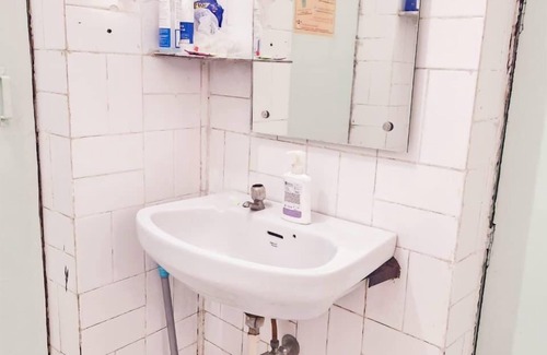 Gomti Nagar Hostel | The Nomad Cave
