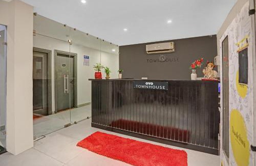 Noida Hotel | Townhouse 587 Sector 19
