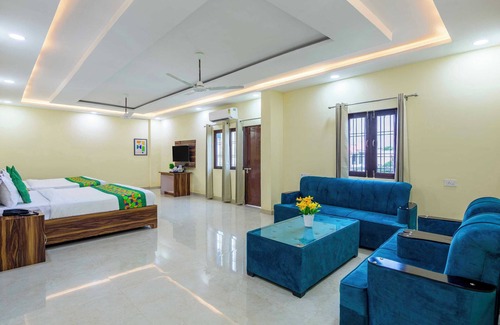 Phulpur Hotel | Treebo Saffron