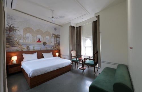 Lake Swaroop Sagar Hostel | Unplanned Hostel Udaipur