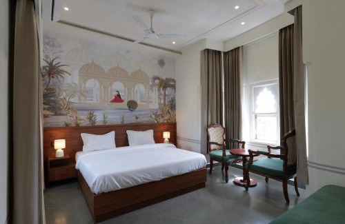 Lake Swaroop Sagar Hostel | Unplanned Hostel Udaipur