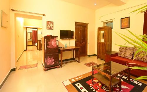 Heritage Town Apartment | Villa Freddy Individual 2 Rooms Properties at Second Floor with Modern Amenities