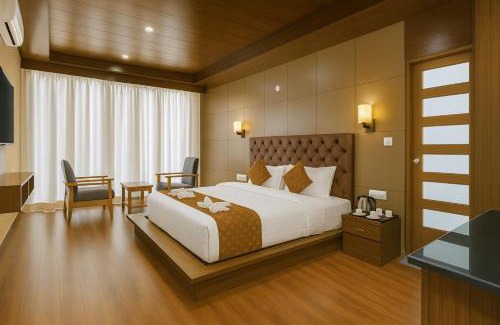 Jhargram Hotel | Vista Resort Manali - Centrally Heated & Air Cooled luxury room near mall road
