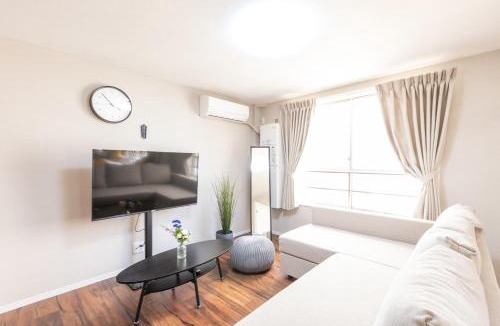 Naniwa Apartment | アリタ日本橋西3F