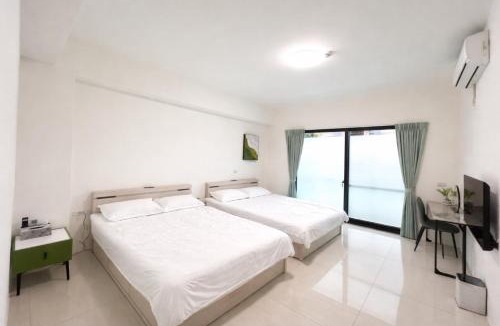 Zhushan House | 山禾里民宿-有電梯-好停車-自助入住